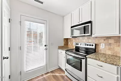 9904 Cleaver Court, Raleigh, NC 27617 - Photo 5