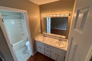 2325 Stephanie Ln, Clayton, NC 27520 - Photo 19