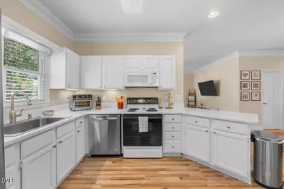 66 Forest Oaks Drive, Durham, NC 27705 - Photo 11