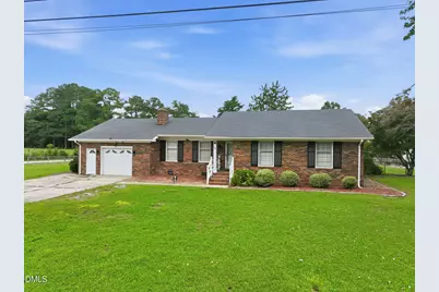 301 Halifax Street, Clinton, NC 28328 - Photo 1