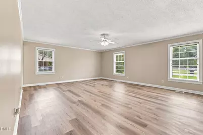 301 Halifax Street, Clinton, NC 28328 - Photo 11