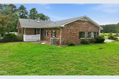 301 Halifax Street, Clinton, NC 28328 - Photo 27