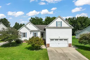 105 Willmont Ct, Benson, NC 27504 - Photo 1