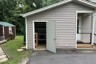 1011 Shirley Dr, Henderson, NC 27536 - Photo 29