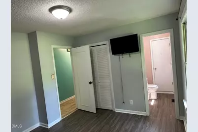 1011 Shirley Drive, Henderson, NC 27536 - Photo 23