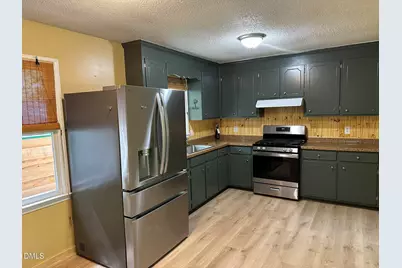 1011 Shirley Drive, Henderson, NC 27536 - Photo 9
