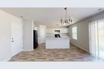 135 Maple Tree Lane, Clayton, NC 27527 - Photo 5
