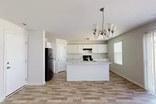 135 Maple Tree Ln, Clayton, NC 27527 - Photo 5