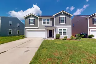 135 Maple Tree Ln, Clayton, NC 27527 - Photo 1