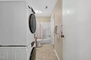 2412 Cavalier St, Raleigh, NC 27603 - Photo 19