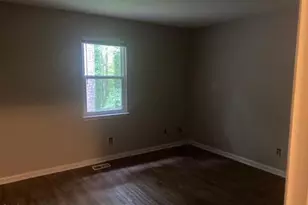 909 W Chatham St, Cary, NC 27511 - Photo 11