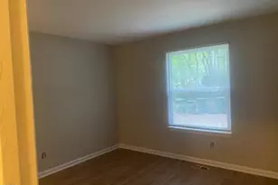 909 W Chatham St, Cary, NC 27511 - Photo 9