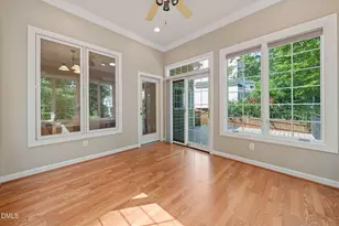 208 Highlands Lake Dr, Cary, NC 27518 - Photo 23