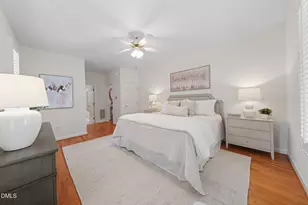 208 Highlands Lake Dr, Cary, NC 27518 - Photo 13