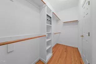 208 Highlands Lake Dr, Cary, NC 27518 - Photo 29