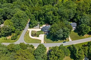 6201 Hilbert Ridge Dr, Holly Springs, NC 27540 - Photo 71