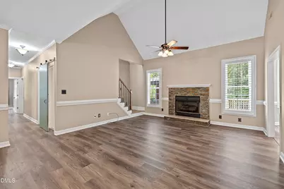 6201 Hilbert Ridge Drive, Holly Springs, NC 27540 - Photo 7