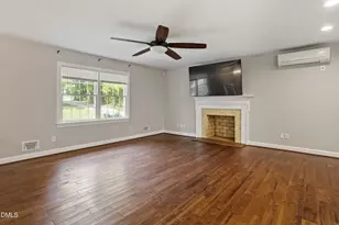 4816 Deerwood Dr, Raleigh, NC 27612 - Photo 13