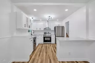1515 Grandview Dr, Fayetteville, NC 28314 - Photo 11
