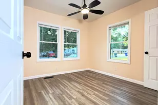 417 North St, Graham, NC 27253 - Photo 17