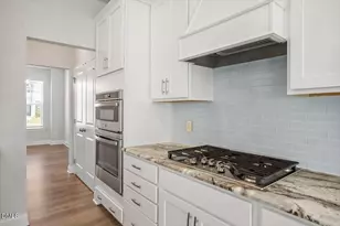 401 Ressler St, Holly Springs, NC 27540 - Photo 15