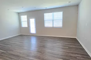 5035 Kota St, Raleigh, NC 27610 - Photo 9
