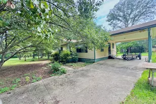 362 Country Acres Rd, Henderson, NC 27537 - Photo 3