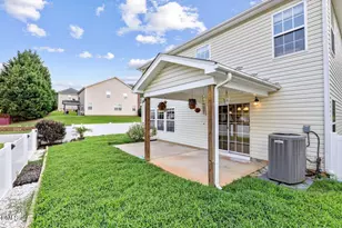 200 Georgetowne Dr, Clayton, NC 27520 - Photo 21