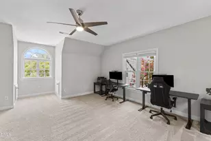 201 Lyncroft Ln, Cary, NC 27519 - Photo 25