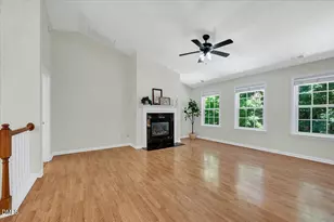 529 Dogwood Creek Pl, Fuquay Varina, NC 27526 - Photo 3