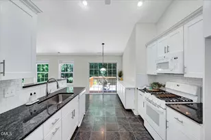 529 Dogwood Creek Pl, Fuquay Varina, NC 27526 - Photo 5