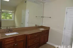311 Swiss Lake Dr, Cary, NC 27513 - Photo 15