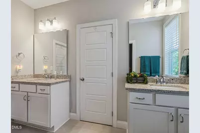 196 W Amber Oak Drive, Selma, NC 27576 - Photo 23