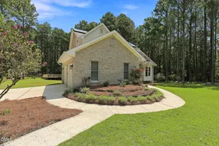 389 Dewar St, Fuquay Varina, NC 27526 - Photo 5