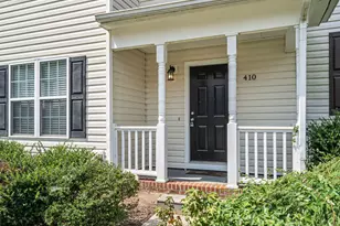 410 Whitehall Ct, Clayton, NC 27520 - Photo 3