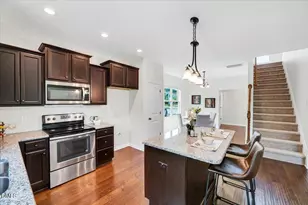 102 Forsyth Pkwy, Clayton, NC 27520 - Photo 5
