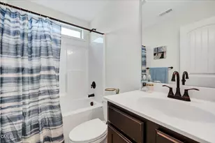 102 Forsyth Pkwy, Clayton, NC 27520 - Photo 17