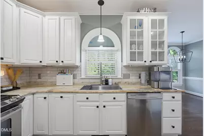 200 Cherry Laurel Drive, Clayton, NC 27527 - Photo 17