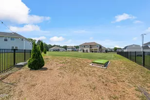 289 Red Hawk Pl, Smithfield, NC 27577 - Photo 45