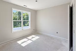 47 W Emily Gardens Dr, Selma, NC 27576 - Photo 13