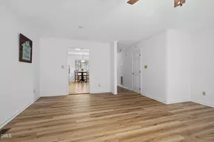 118 Greenmont Ln, Cary, NC 27511 - Photo 15