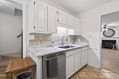 118 Greenmont Lane, Cary, NC 27511 - Photo 9