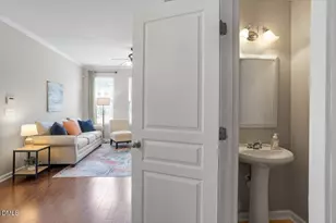 5310 Crescentview Pkwy, Raleigh, NC 27606 - Photo 15