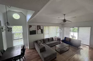 1021 Brighthurst Dr, Raleigh, NC 27605 - Photo 1
