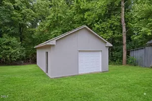 3012 Byrd Ave, Sanford, NC 27332 - Photo 23