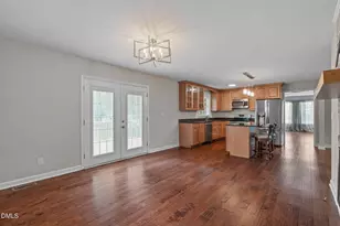 504 Worth Hinton Rd, Zebulon, NC 27597 - Photo 11