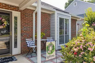 141 Clancy Cir, Cary, NC 27511 - Photo 5