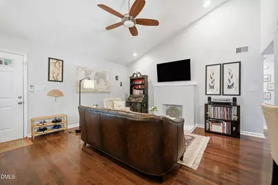 615 Kirby Street #302, Raleigh, NC 27606 - Photo 3