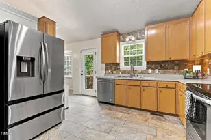 215 Nelson Ct, Clayton, NC 27520 - Photo 11