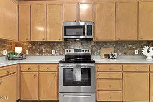 215 Nelson Ct, Clayton, NC 27520 - Photo 15